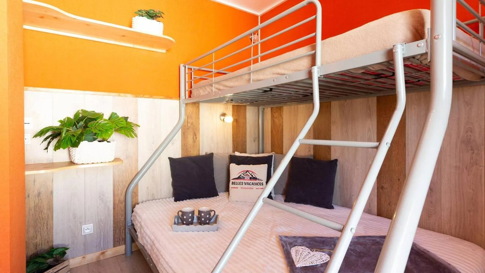 Grand Appart 13 Pers. Au Pied Des Pistes A Saint-Lary-Soulan - Fr-1-296-511